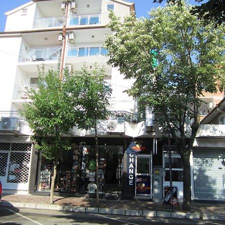 נסבר Central Guesthouse מראה חיצוני תמונה