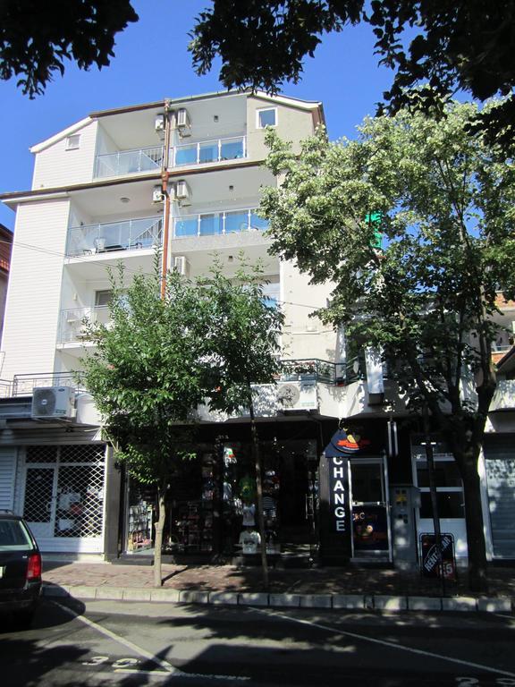 נסבר Central Guesthouse מראה חיצוני תמונה